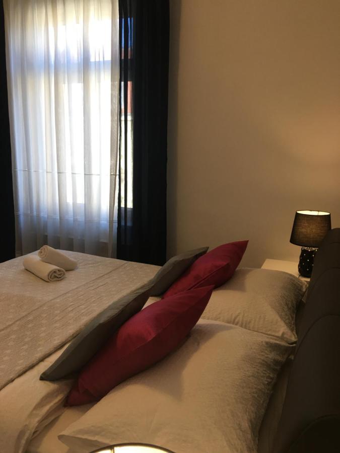 Downtown Luxury Apartment *